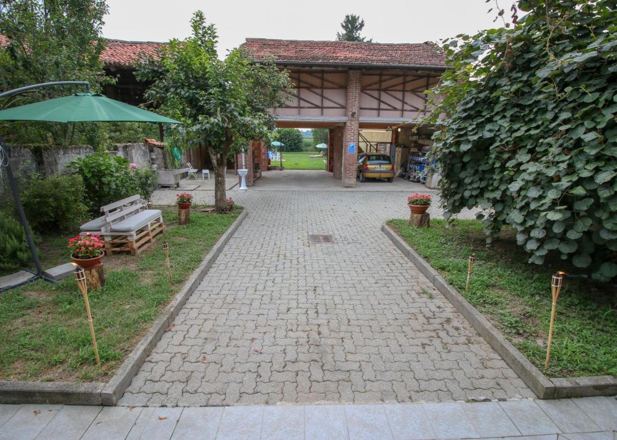 Spighe Paglia E Girasole Bed & Breakfast Candia Canavese Bagian luar foto