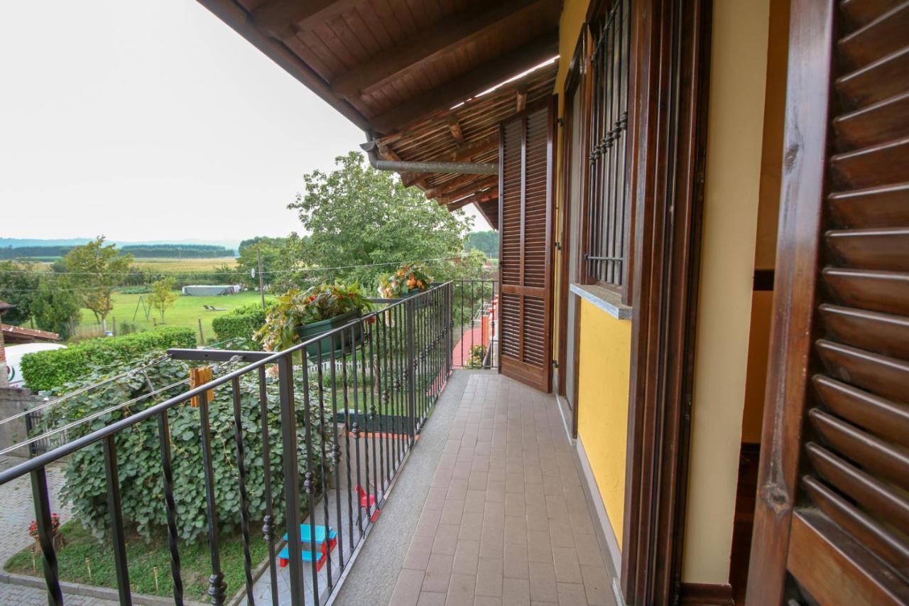 Spighe Paglia E Girasole Bed & Breakfast Candia Canavese Bagian luar foto