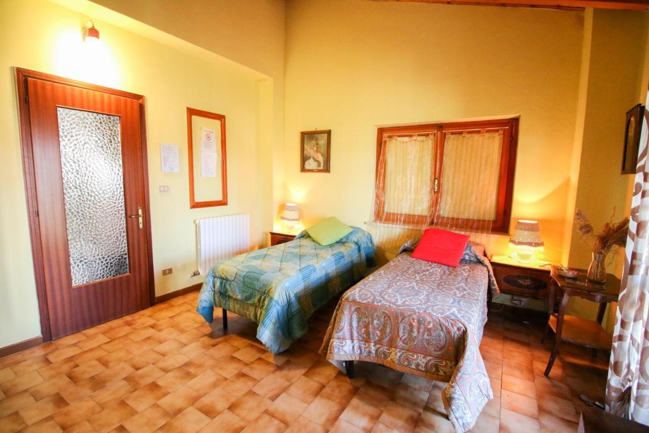 Spighe Paglia E Girasole Bed & Breakfast Candia Canavese Bagian luar foto