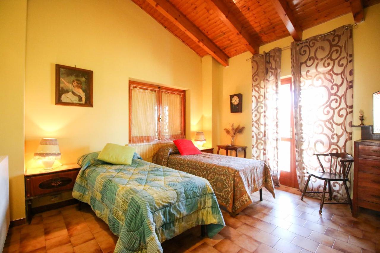 Spighe Paglia E Girasole Bed & Breakfast Candia Canavese Bagian luar foto
